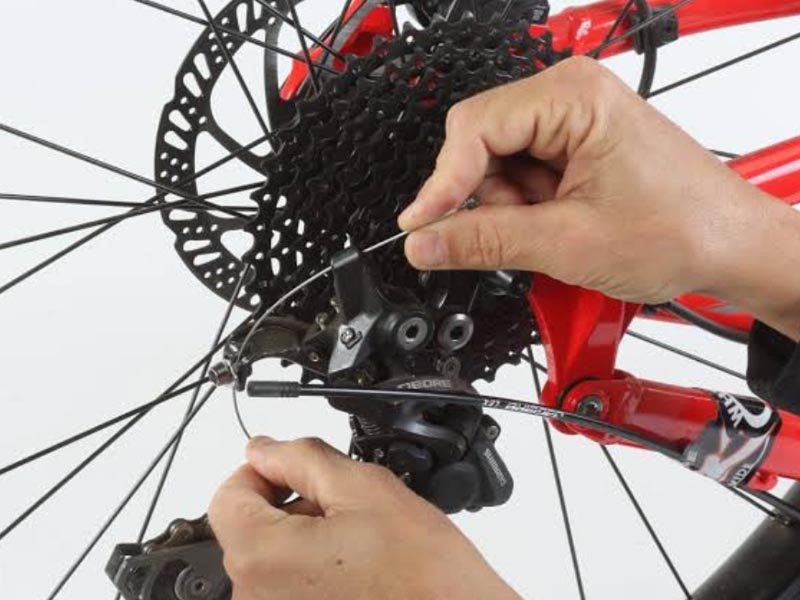 How to Change a Gear Cable on a Mountain Bike, Easy Guide Rodalink