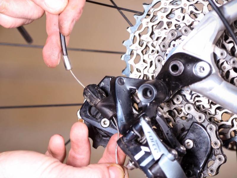 How to Change a Gear Cable on a Mountain Bike, Easy Guide Rodalink