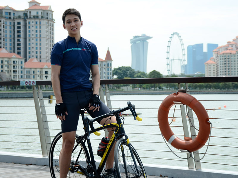 Explore Singapore With Your Bike And Take Some Good Selfies