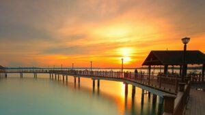 Sunrise at Changi Boardwalk