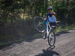 Cross Country Mountain Bike