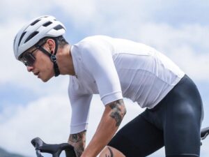 Road cycling online accessories