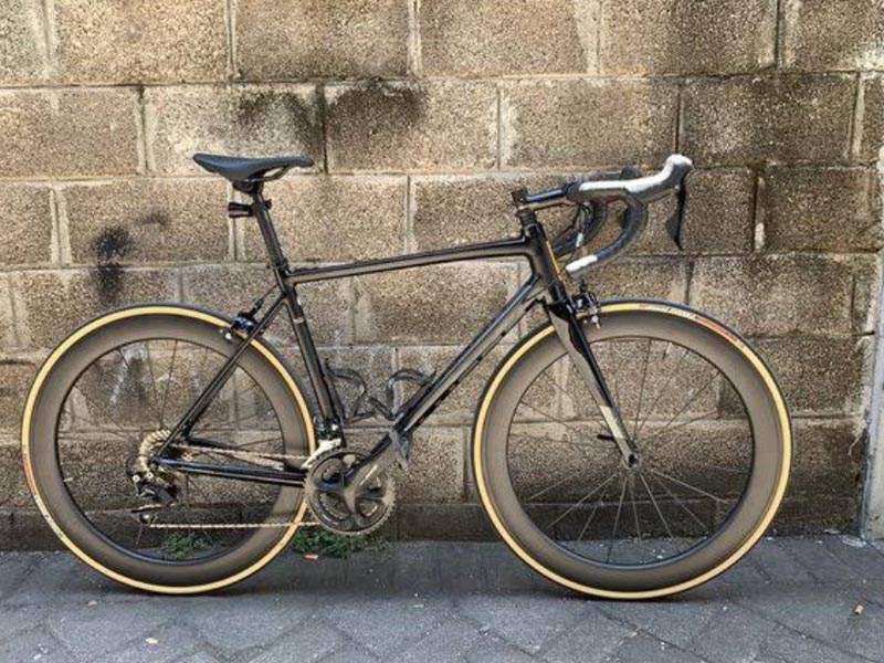 3 Tips on How to Change a Road Bike Tire, Easy Guide Rodalink