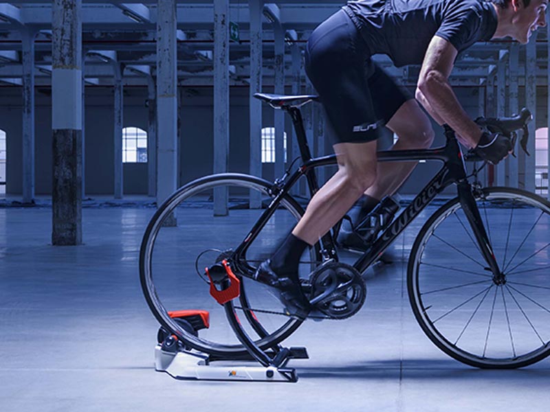 Bike Rollers vs Trainers, Which is Better for Your Work Out? Rodalink