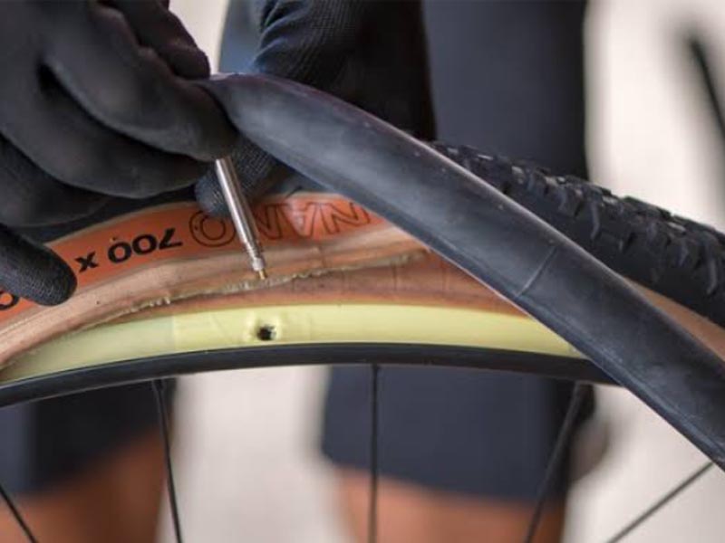 How to Replace a Bike Tube – A Step-by-Step Guide to Getting Back on the Road