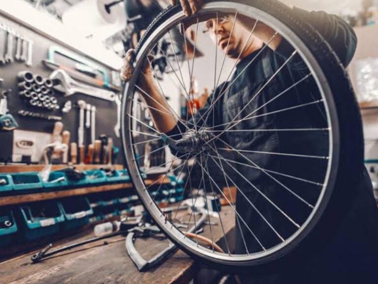 Guide on How to Change a Mountain Bike Tire With Disc Brakes Rodalink