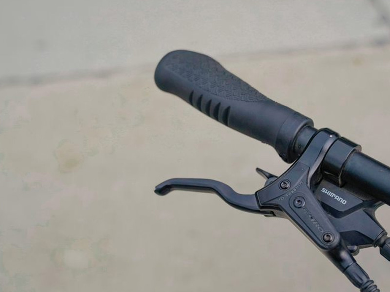 handlebar width hybrid bike
