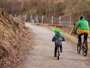 Benefits of Riding Mountain Bikes for Kids