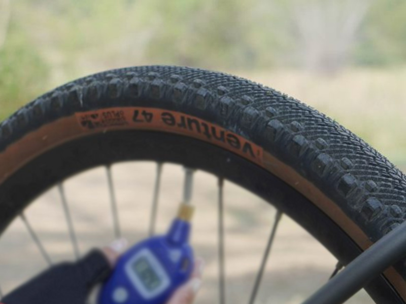4 Easy Tips on How to Choose Your Hybrid Bike Tires Rodalink