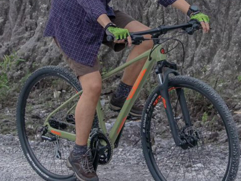 Road Bike vs Hybrid for Beginner, Which One Worth to Have? Rodalink