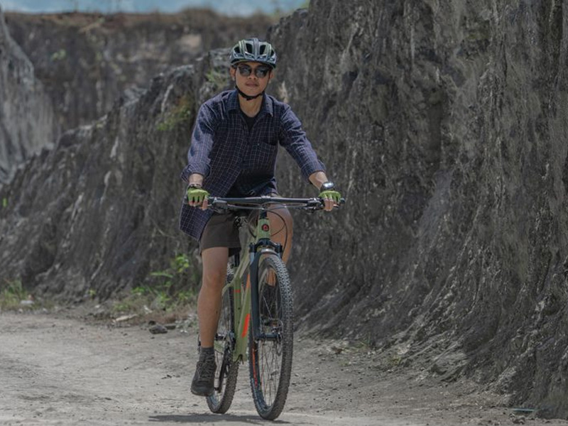 Road Bike vs Hybrid for Beginner, Which One Worth to Have? Rodalink