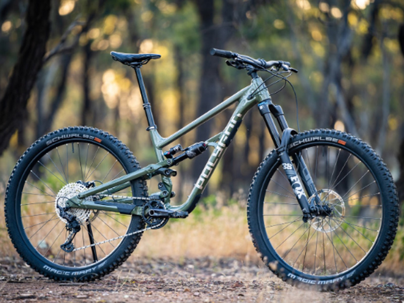 Polygon Collosus N9 enduro mountain bike