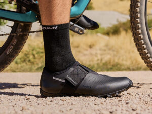 1. Shimano SH-MX100 MTB Bike Shoes