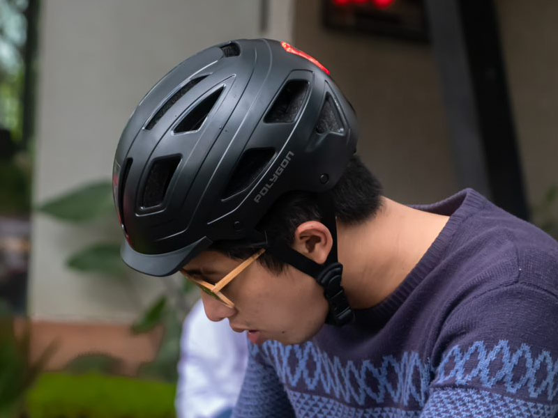 5 Signs to Replace Your Bike Helmet