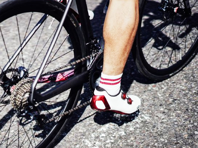 2. Get Used with Clipless Shoes