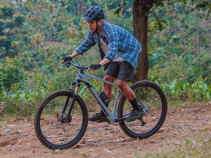 Hardtail vs full online suspension 29er