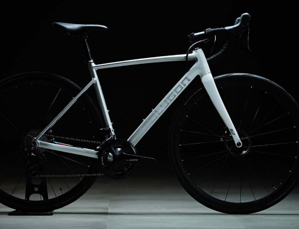 How to Change a Bike Tire without Tire Levers Like a Pro Rodalink