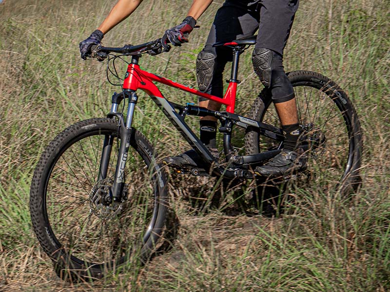 Mountain Bike Protective Gear That You Should Know - Rodalink