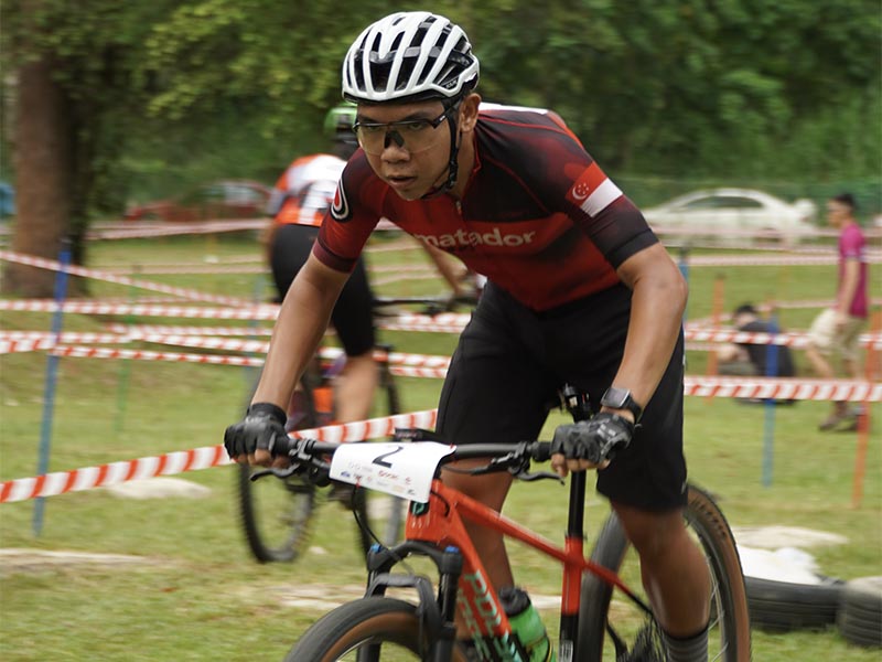 Picture 3 Arfan Faisal on Polygon Syncline C5