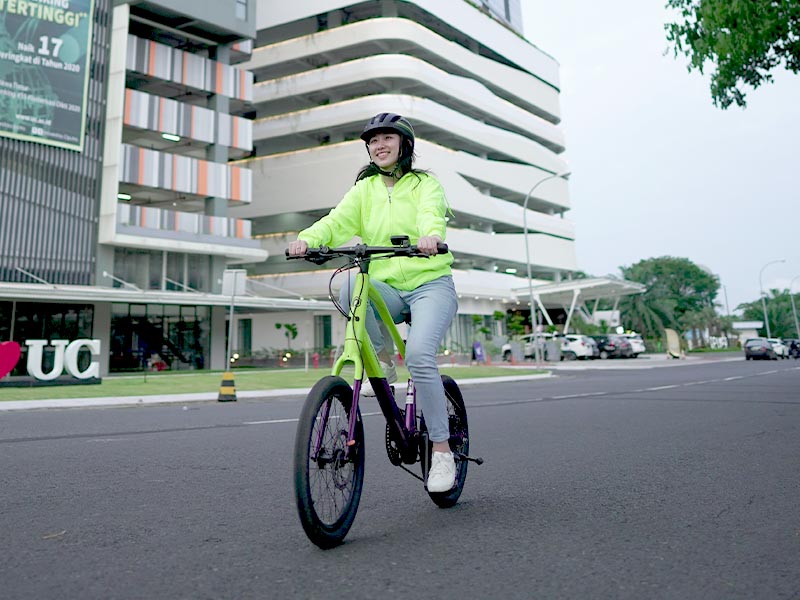 Performa gesit sepeda Polygon Gili Velo di dalam kota