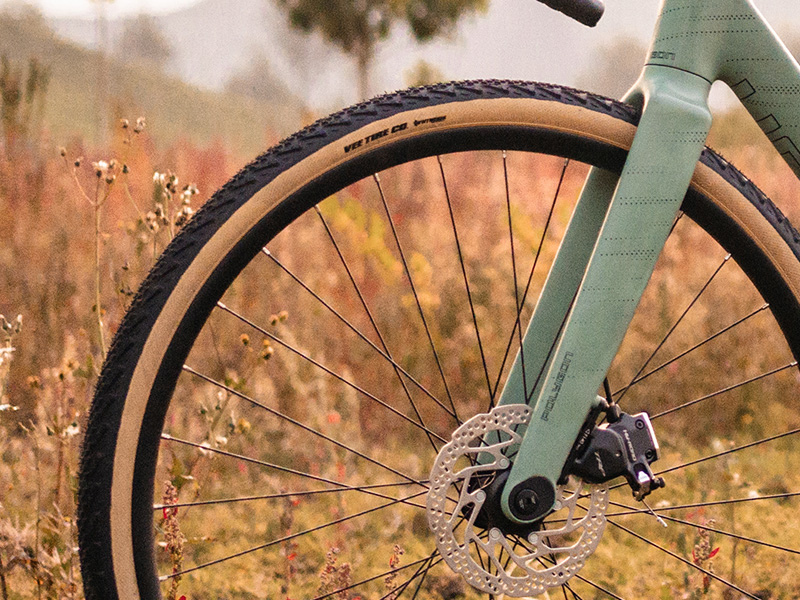 Polygon Tambora G5 gravel bike wheelset