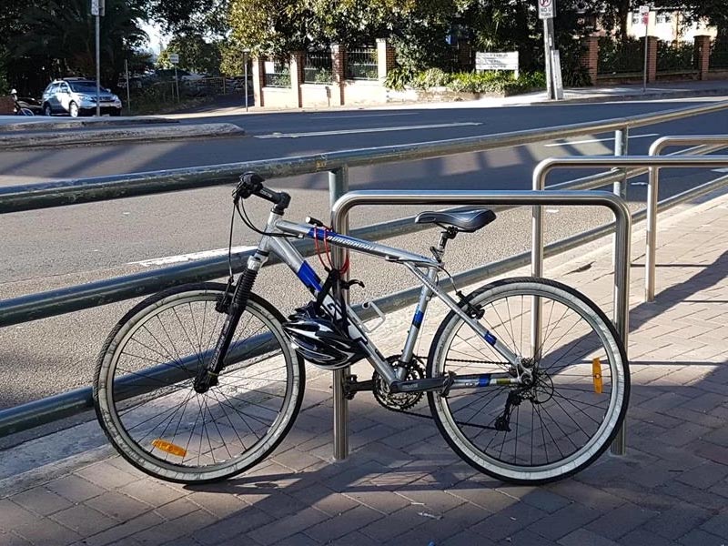 Single bicycle barriers