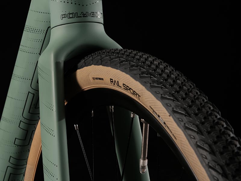 The Polygon Tambora G5 wheel & tires