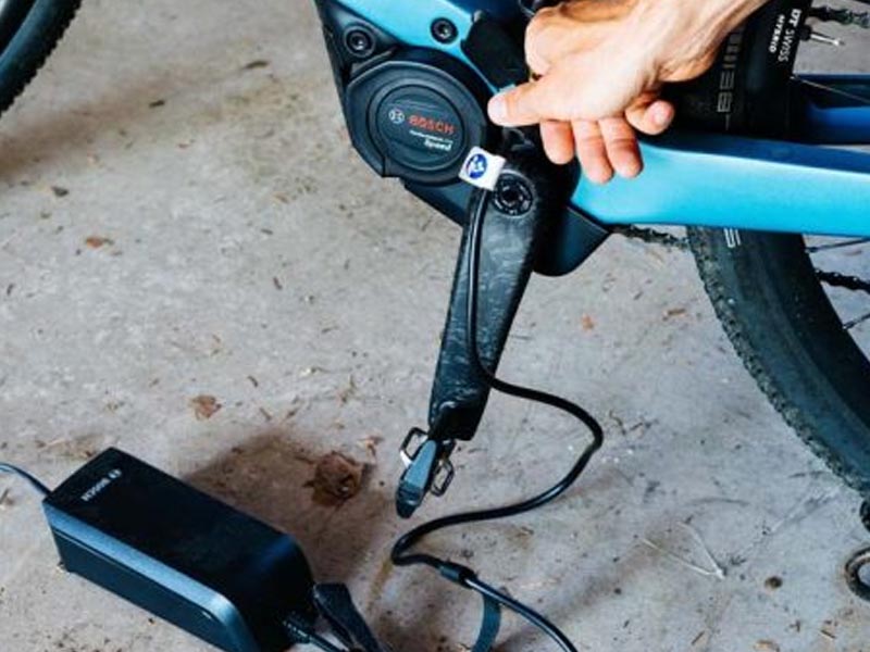 Charging baterai sepeda listrik dengan optimal