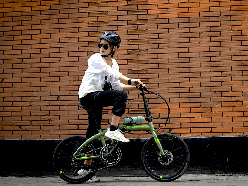 Polygon folding bikes