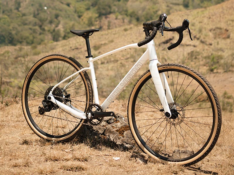 Sepeda gravel Polygon Tambora G4