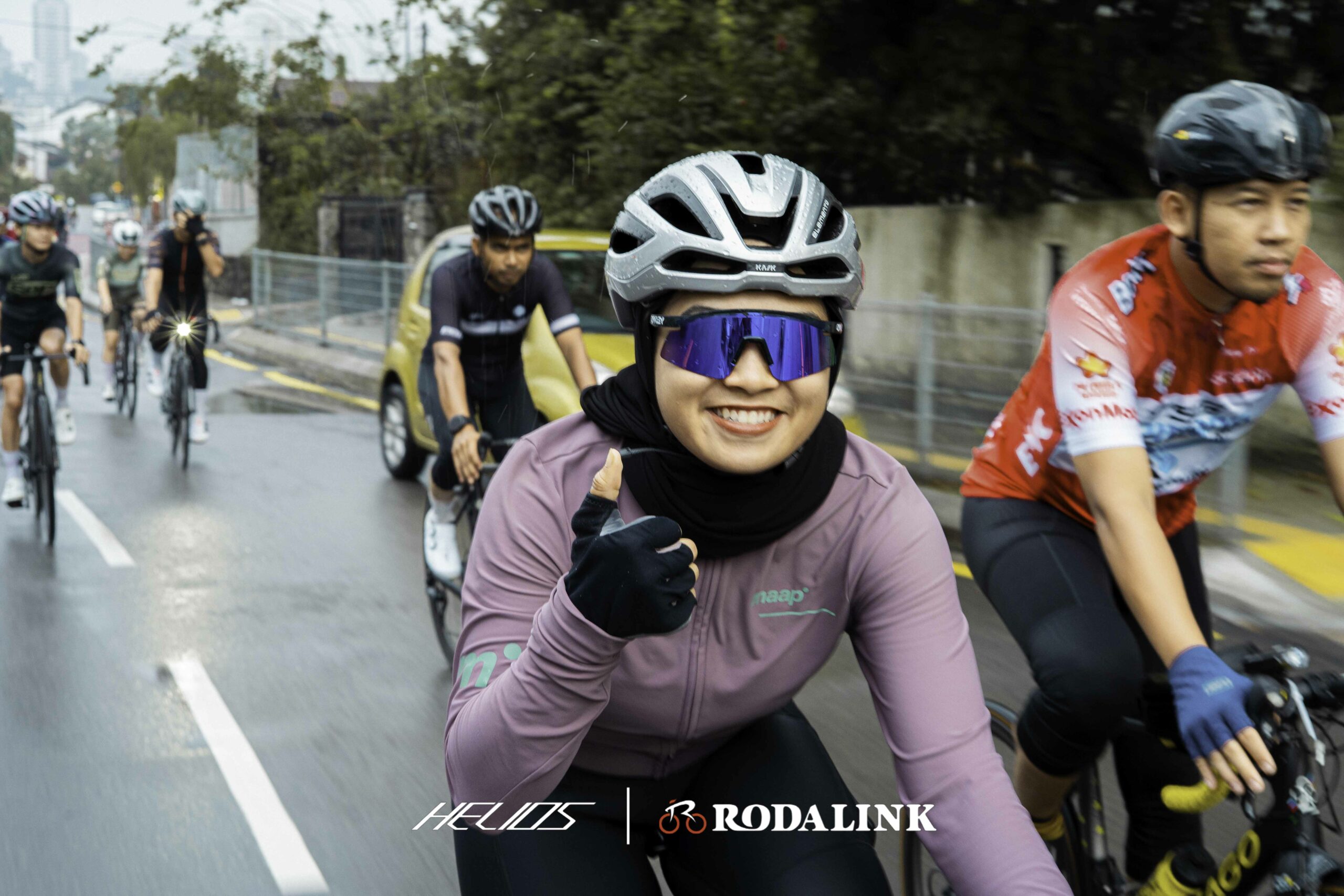 A participant showing her excitement & joy during the ride